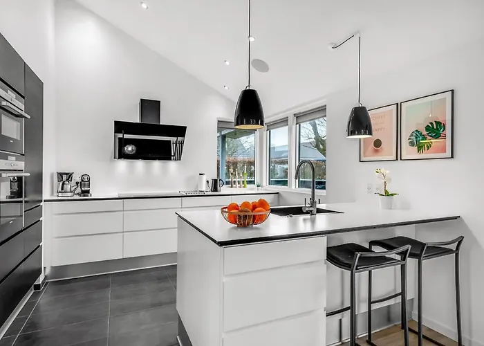 Carlie - 250m To The Fjord By Interhome Feriehus *